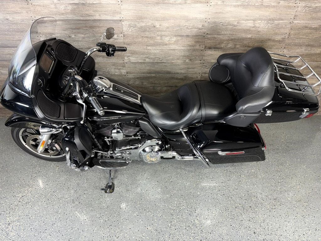 2016 Harley-Davidson FLTRU Road Glide Ultra One Owner! - 22934887 - 15