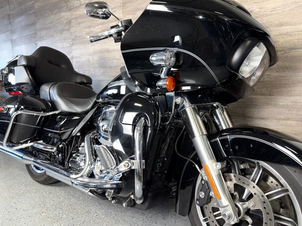 2016 Harley-Davidson FLTRU Road Glide Ultra One Owner! - 22934887 - 1