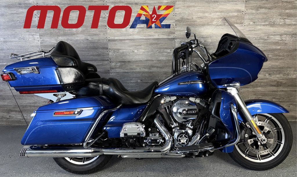 2016 Harley-Davidson FLTRU Road Glide Ultra SUPER CLEAN! - 22953140 | Video 1