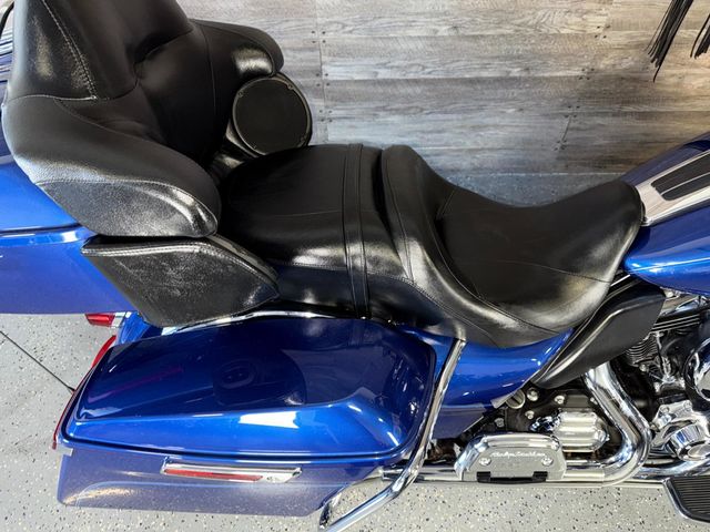 2016 Harley-Davidson FLTRU Road Glide Ultra SUPER CLEAN! - 22953140 - 8