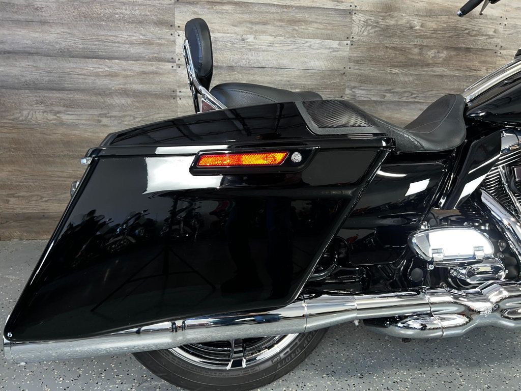 2016 Harley-Davidson FLTRXS Road Glide Special One Owner! - 22780908 - 6