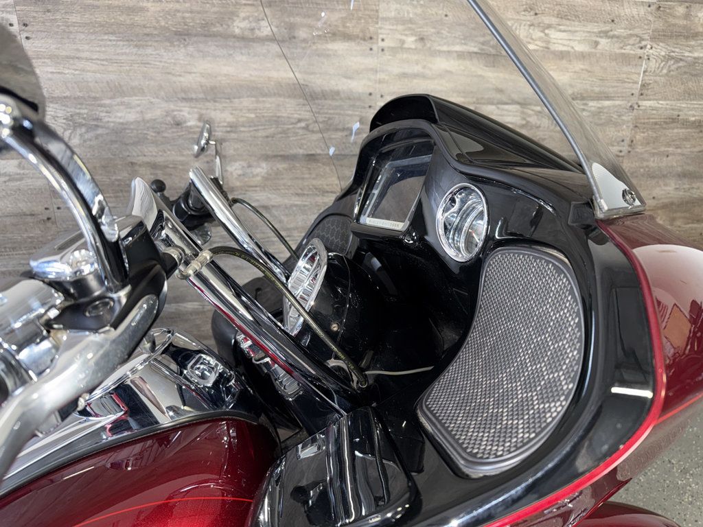 2016 Harley-Davidson FLTRXS Road Glide Special SUPER CLEAN! - 23072677 - 8