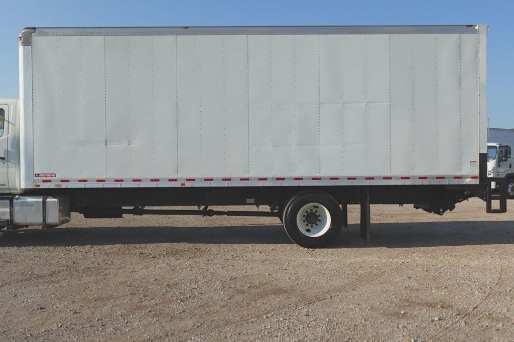 2016 HINO 268 (26ft Box with Lift Gate) - 22595536 - 4