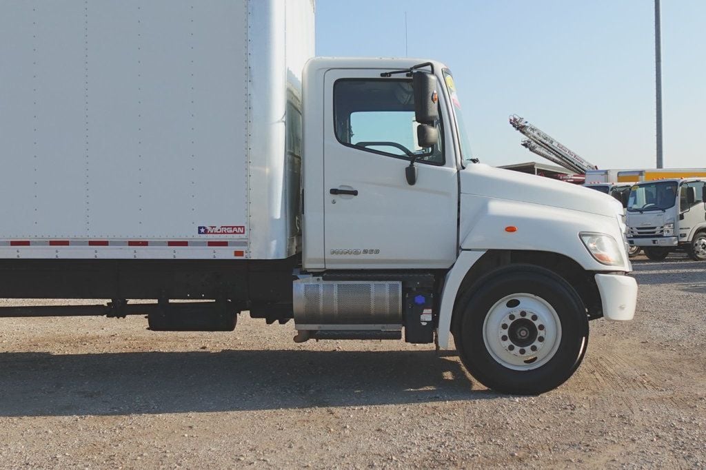 2016 HINO 268 (26ft Box with Lift Gate) - 22595536 - 8