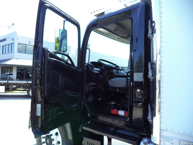 2016 HINO 268A 18FT REFRIGERATED BOX TRUCK. THERMO KING T1080-R50 - 22475037 - 25