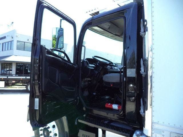 2016 HINO 268A 18FT REFRIGERATED BOX TRUCK. THERMO KING T1080-R50 - 22476534 - 25