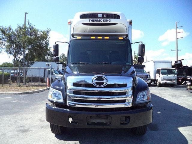 2016 HINO 268A 18FT REFRIGERATED BOX TRUCK. THERMO KING T1080-R50 - 22476534 - 3