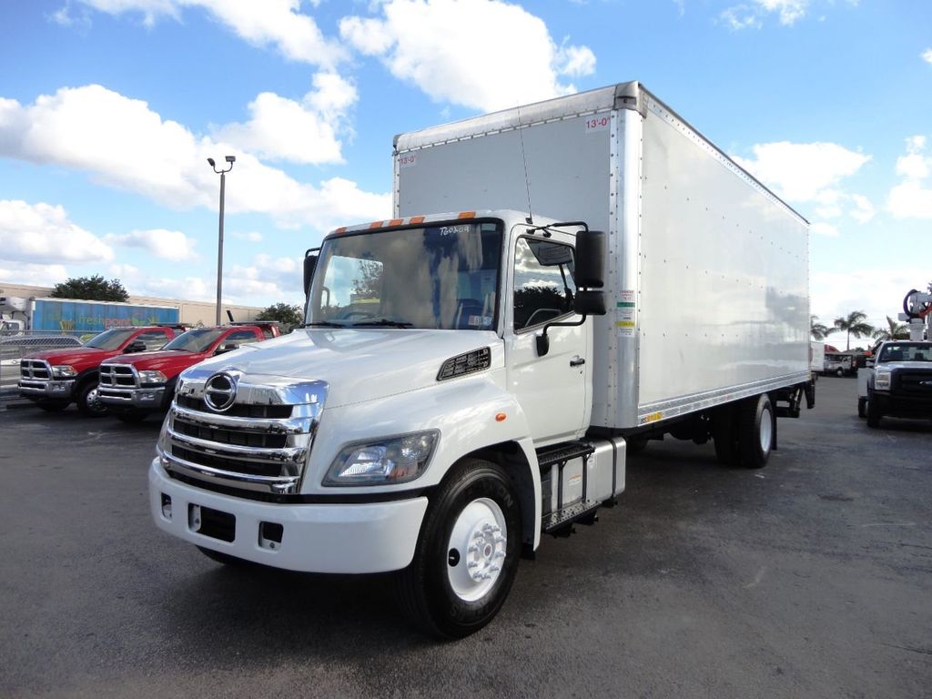 2016 HINO 268A 26FT DRY BOX TRUCK . CARGO TRUCK WITH LIFTGATE - 18388525 - 2