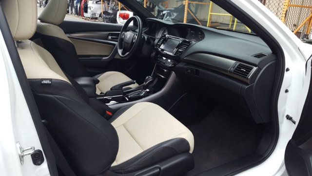 2016 Honda Accord Coupe EX-L - 18295766 - 9