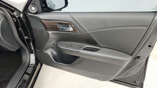 2016 Honda Accord Sedan 4dr I4 CVT EX-L - 22944265 - 26