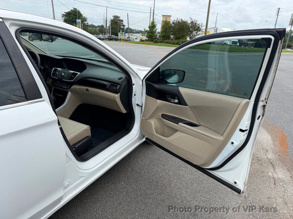 2016 Honda Accord Sedan 4dr I4 CVT LX - 23032665 - 11