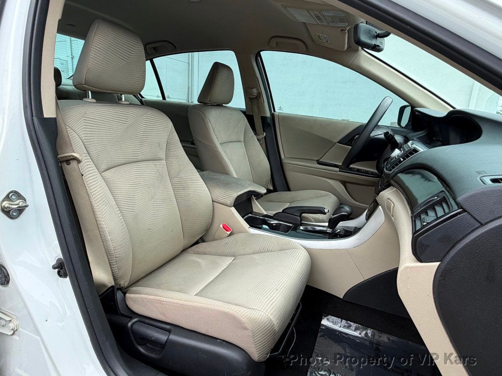 2016 Honda Accord Sedan 4dr I4 CVT LX - 23032665 - 15
