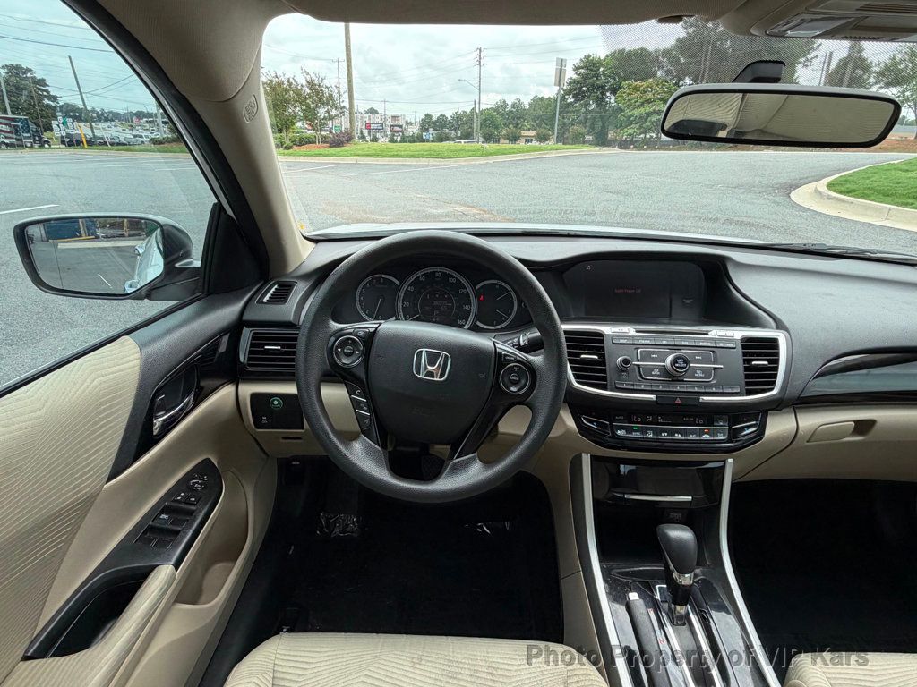 2016 Honda Accord Sedan 4dr I4 CVT LX - 23032665 - 17