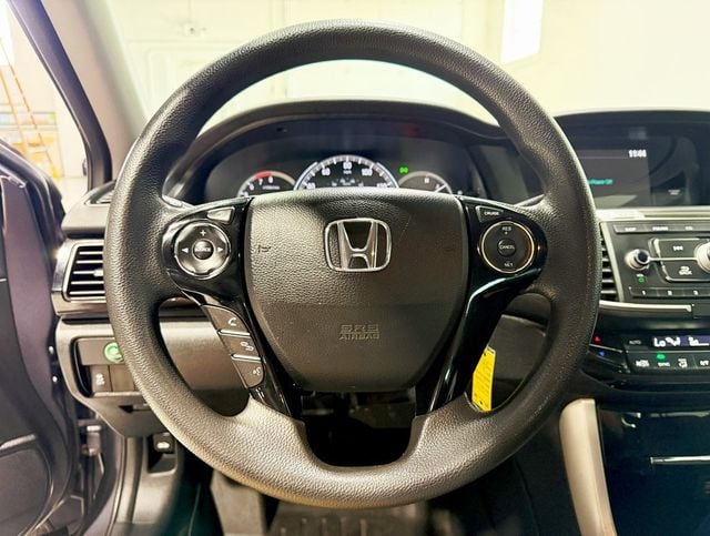 2016 Honda Accord Sedan 4dr I4 CVT LX - 22917031 - 9
