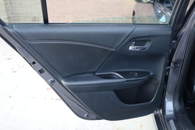2016 Honda Accord Sedan 4dr I4 CVT Sport - 22939515 - 16