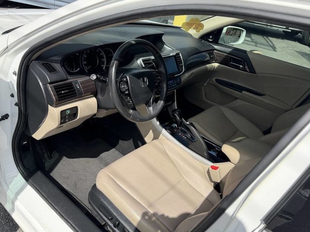 2016 Honda Accord Sedan 4dr V6 Automatic EX-L w/Navi & Honda Sensing - 23057208 - 11