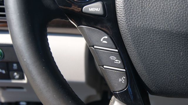 2016 Honda Accord Sedan JUST SERVICED , VERY CLEAN INSIDE AND OUT  - 22918638 - 30