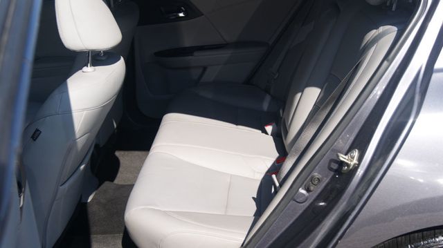 2016 Honda Accord Sedan JUST SERVICED , VERY CLEAN INSIDE AND OUT  - 22918638 - 34