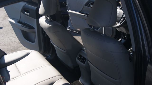 2016 Honda Accord Sedan JUST SERVICED , VERY CLEAN INSIDE AND OUT  - 22918638 - 40