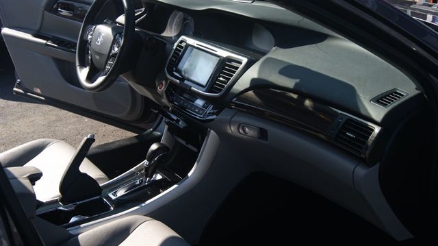 2016 Honda Accord Sedan JUST SERVICED , VERY CLEAN INSIDE AND OUT  - 22918638 - 44