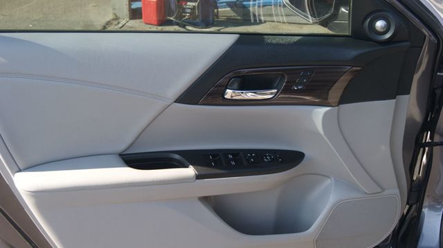 2016 Honda Accord Sedan JUST SERVICED , VERY CLEAN INSIDE AND OUT  - 22918638 - 55