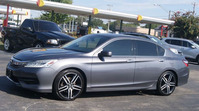 2016 Honda Accord Sedan JUST SERVICED , VERY CLEAN INSIDE AND OUT  - 22918638 - 5