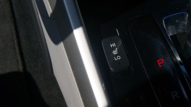 2016 Honda Accord Sedan JUST SERVICED , VERY CLEAN INSIDE AND OUT  - 22918638 - 63