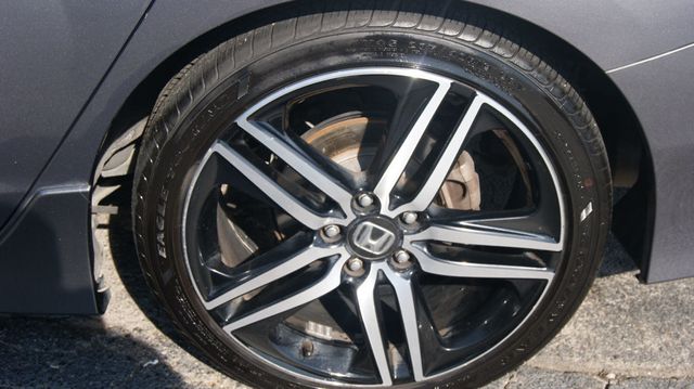 2016 Honda Accord Sedan JUST SERVICED , VERY CLEAN INSIDE AND OUT  - 22918638 - 66