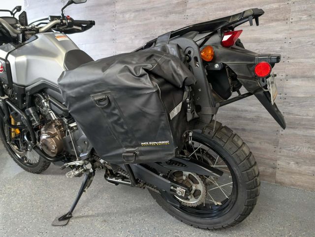 2016 Honda Africa Twin SUPER CLEAN! - 22984709 - 14