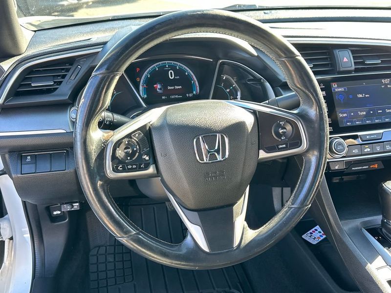 2016 Honda Civic Coupe 2dr CVT EX-L - 22950265 - 16