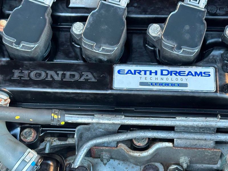 2016 Honda Civic Coupe 2dr CVT EX-L - 22909635 - 24