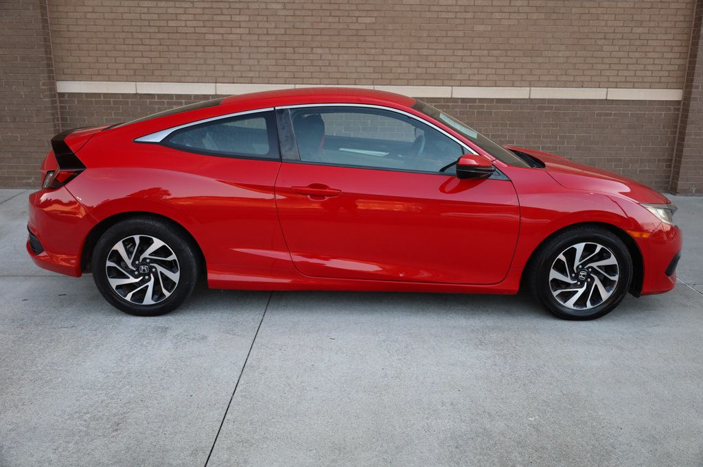 2016 Honda Civic LX photo 4