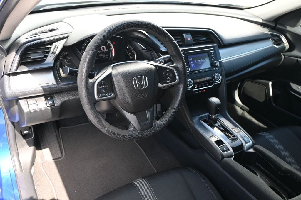 2016 Honda Civic LX photo 4