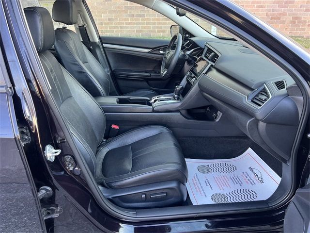 2016 Honda Civic Sedan 4dr CVT Touring - 22963808 - 16