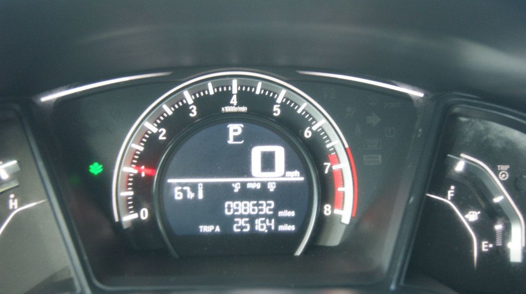 2016 Honda Civic LX photo 4