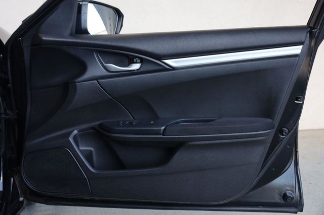 2016 Honda Civic Sedan LX - 23066034 - 18