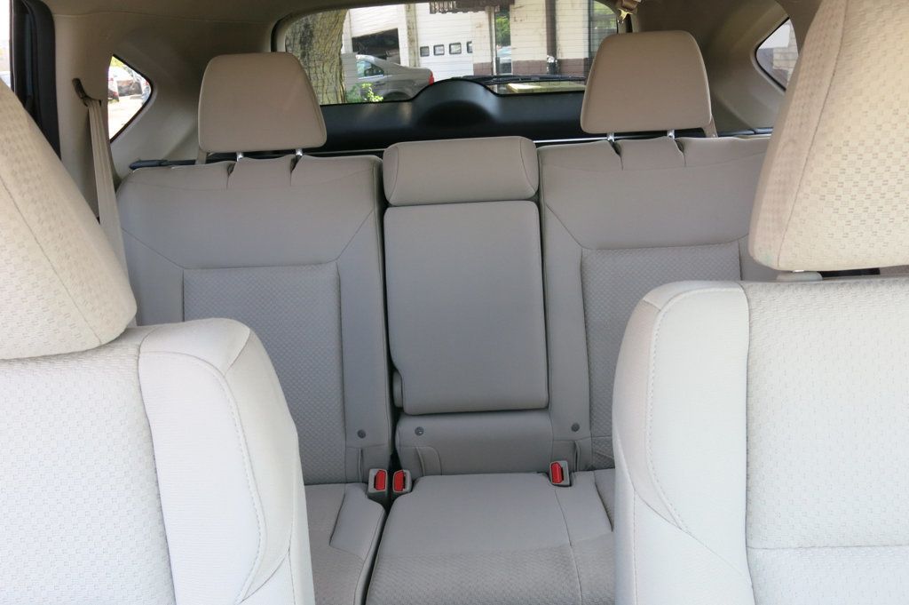 2016 Honda CR-V EX photo 13