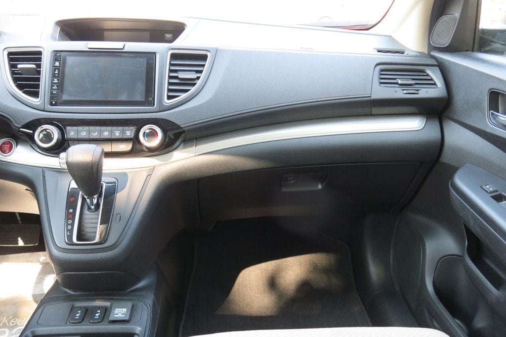 2016 Honda CR-V EX photo 16