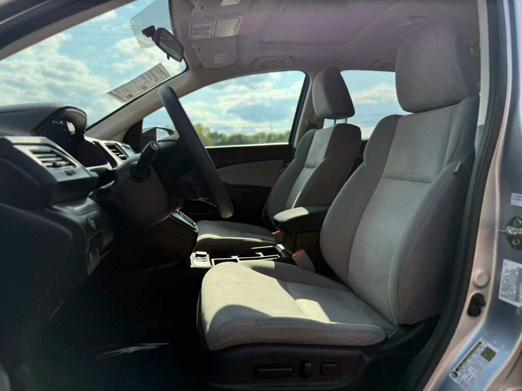 2016 Honda CR-V EX photo 11