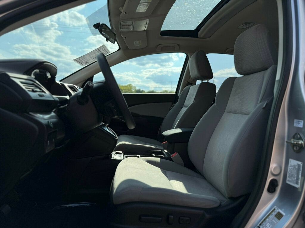 2016 Honda CR-V EX photo 12