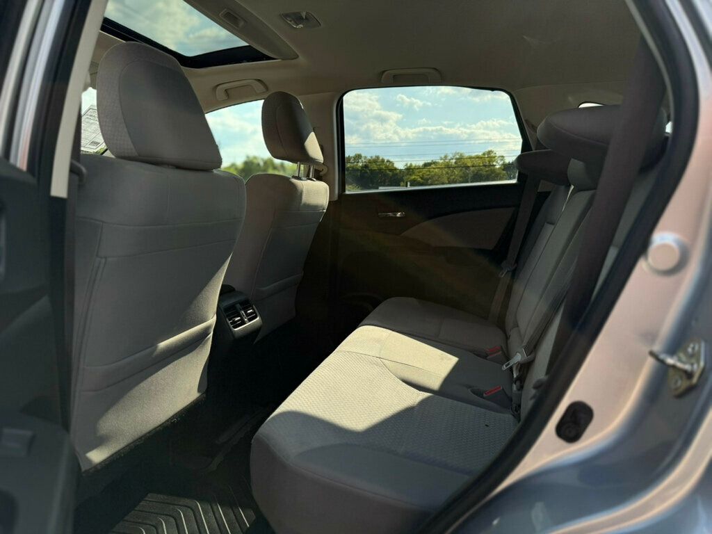 2016 Honda CR-V EX photo 13