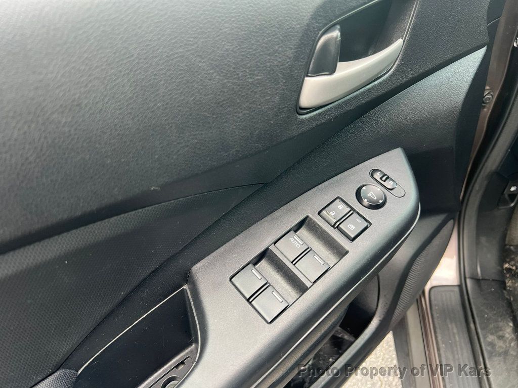 2016 Honda CR-V 2WD 5dr SE - 22767373 - 9