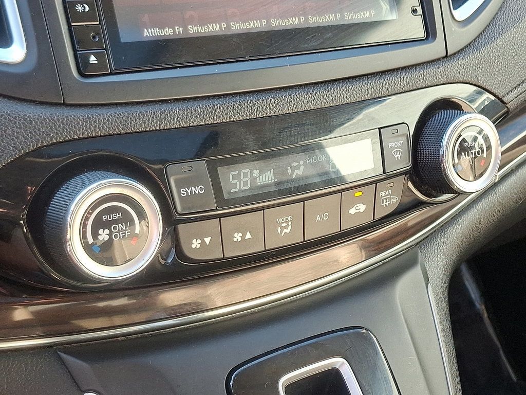 2016 Honda CR-V EX-L photo 16