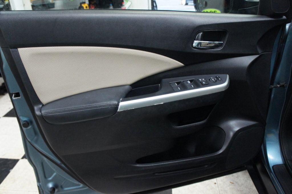 2016 Honda CR-V EX-L photo 23