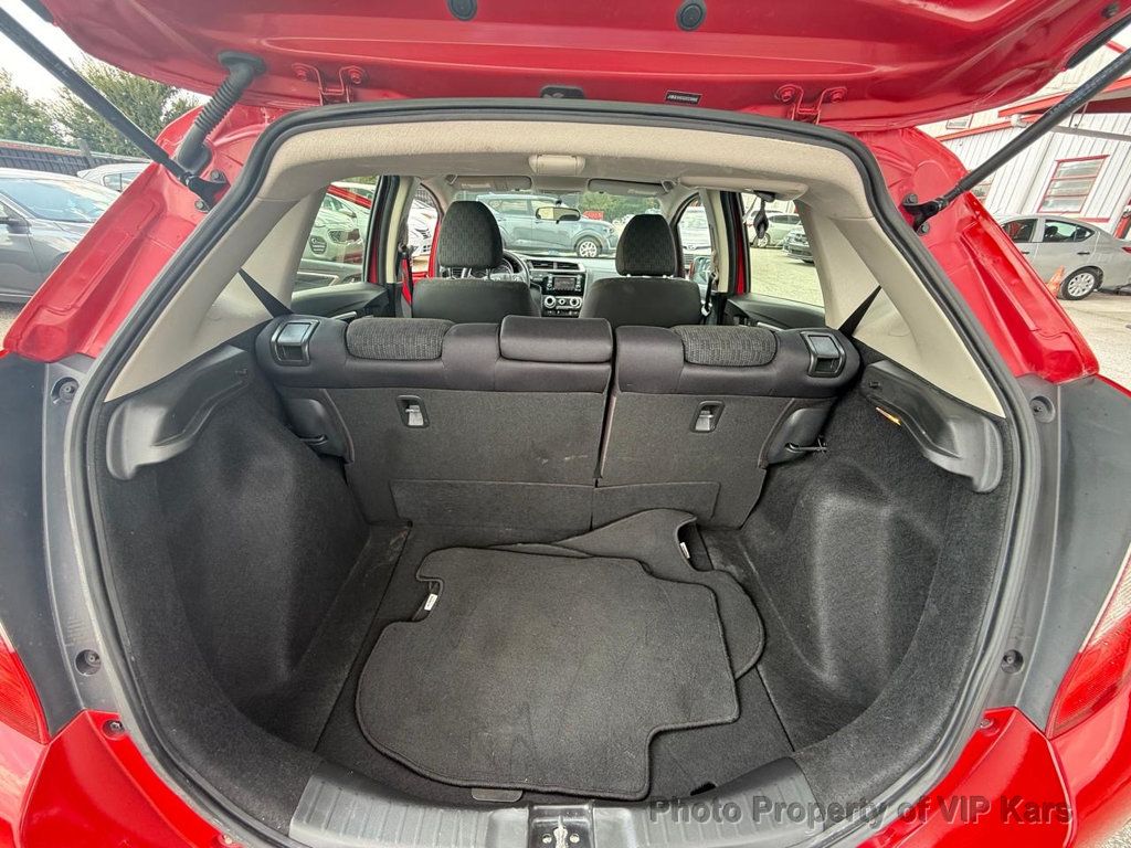 2016 Honda Fit LX photo 23