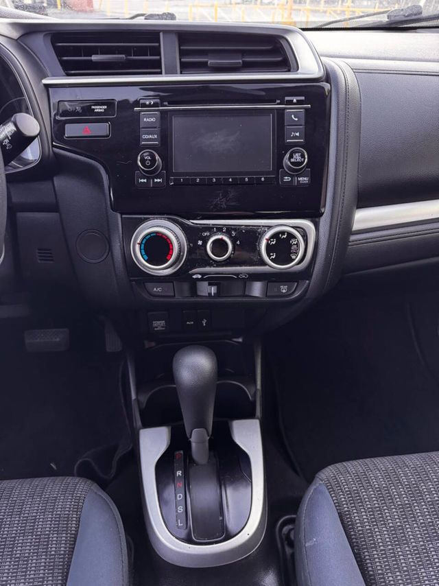 2016 Honda Fit 5dr Hatchback CVT LX - 22973852 - 10