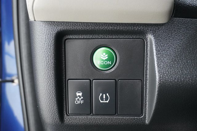 2016 Honda HR-V 2WD 4dr CVT EX-L w/Navi - 22981159 - 19