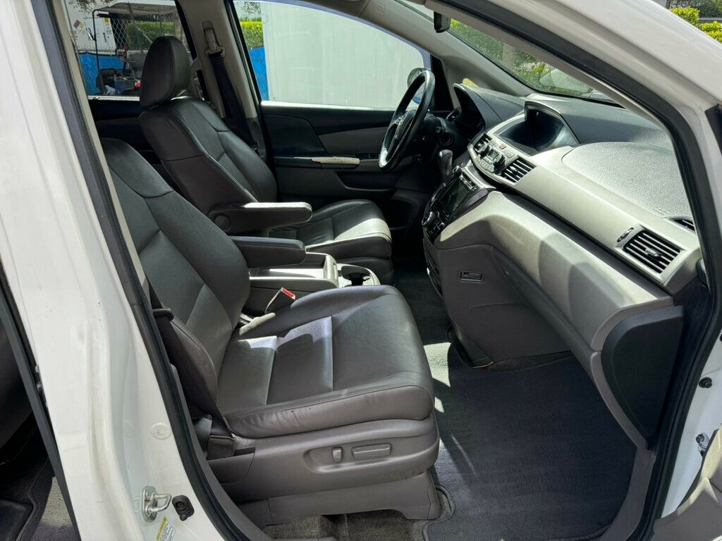 2016 Honda Odyssey  - 22950377 - 4