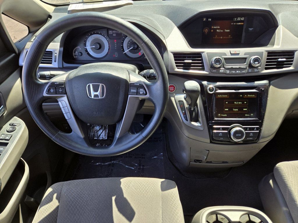 2016 Honda Odyssey 5dr EX - 22923408 - 10