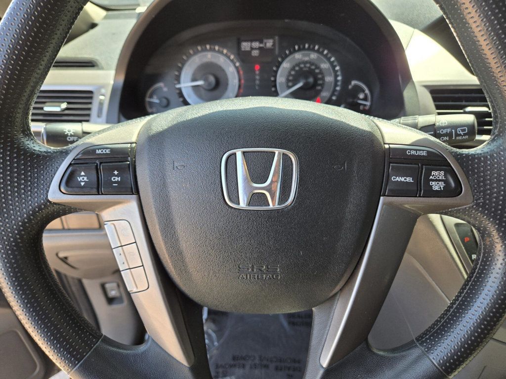 2016 Honda Odyssey 5dr EX - 22923408 - 16